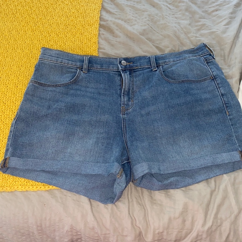 Old Navy blue Jean shorts